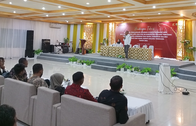 Dumatubun Minta PPK Dan PPS Se Maluku Tenggara Maksimalkan  Penggunaan Aplikasi E-Coklit